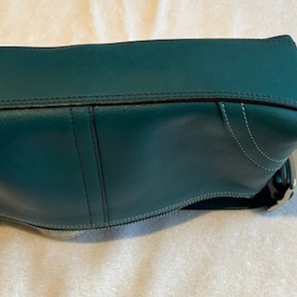 2 Leather Coach Bags Y2K NWOT Teal Turquoise Blue Baguette handbag w/ Wristlet - Picture 5 of 9